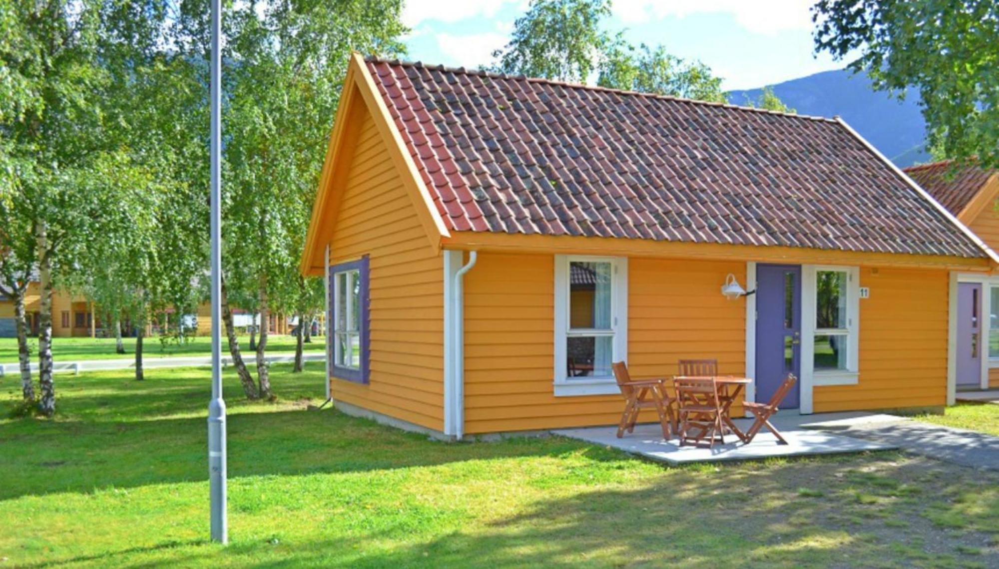 来飞亚利芬日提妲挪度酒店 Lærdalsøyri 外观 照片